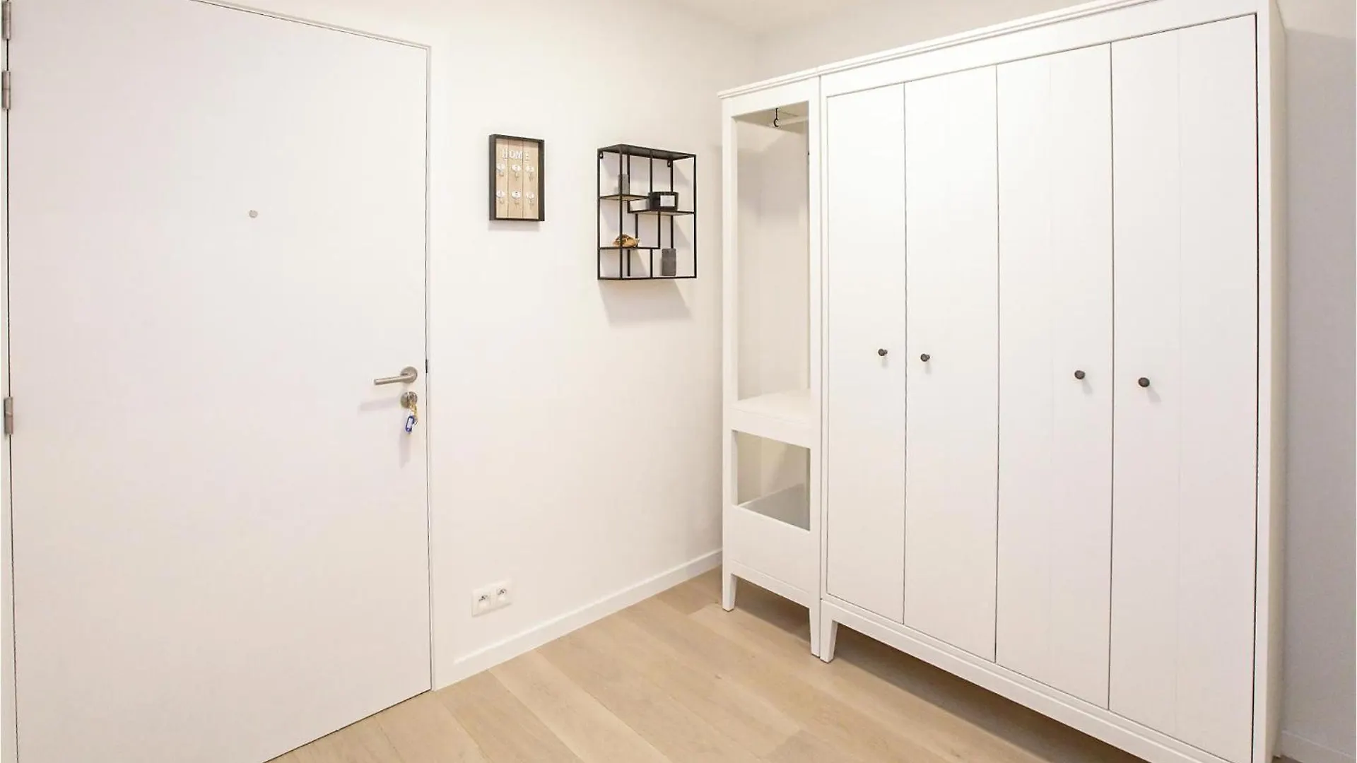 Residentie Crystal Apartment Ostend Belgium