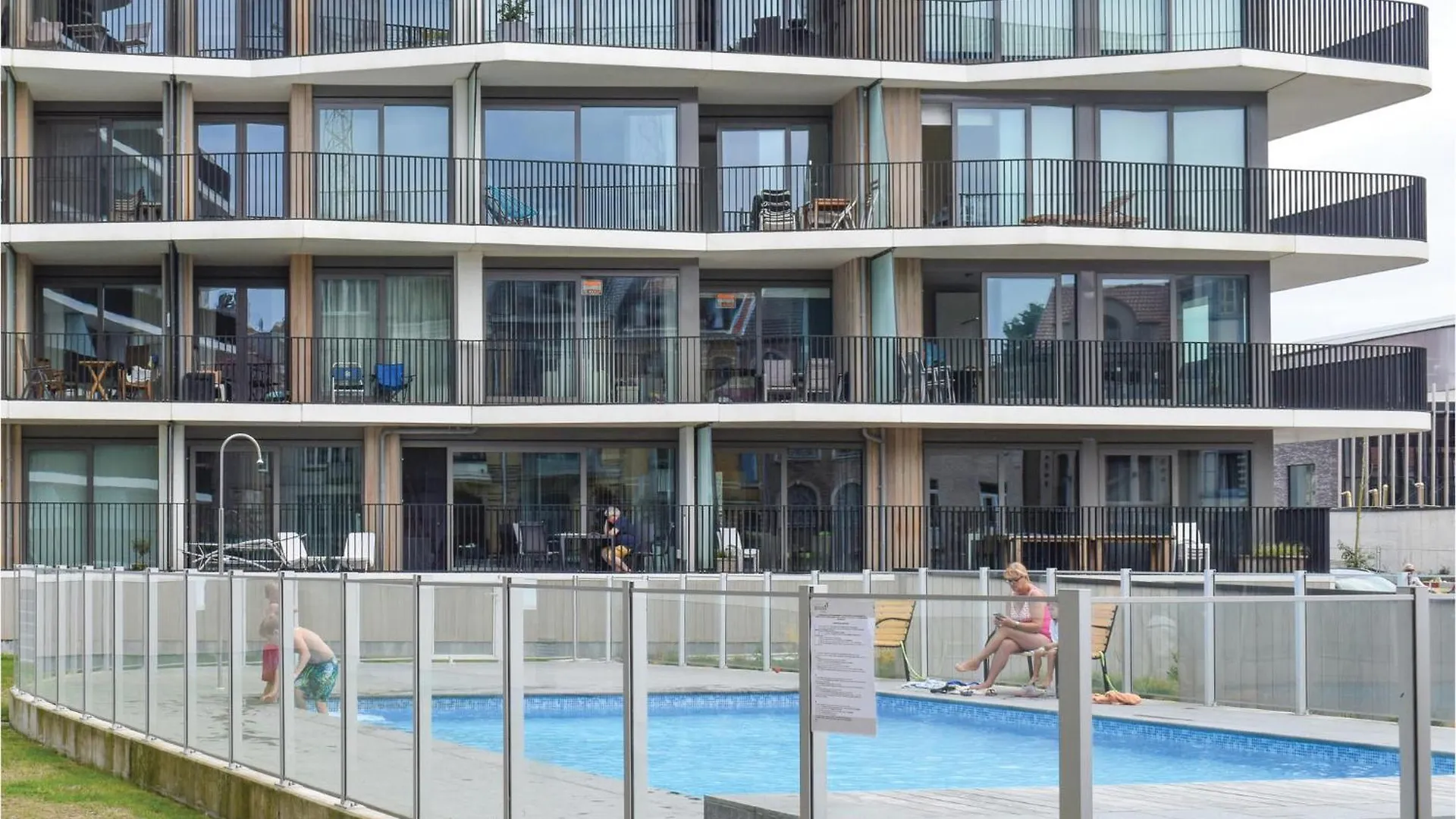 Residentie Crystal Apartment Ostend